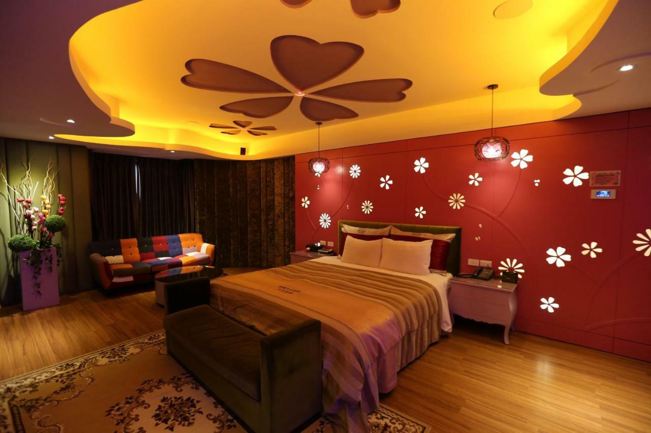 Yosemite Motel - Taiyuan Branch Taichung Exterior photo