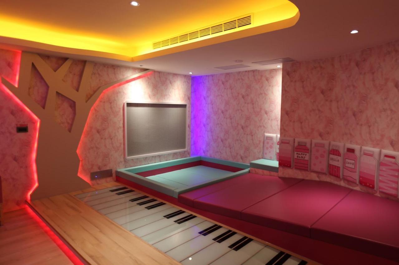 Yosemite Motel - Taiyuan Branch Taichung Exterior photo